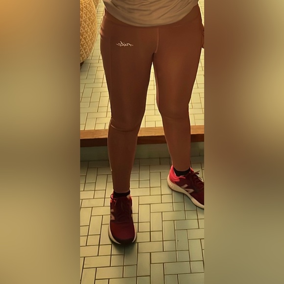 NIKE Training Tights - Size Medium - Picture 2 of 2